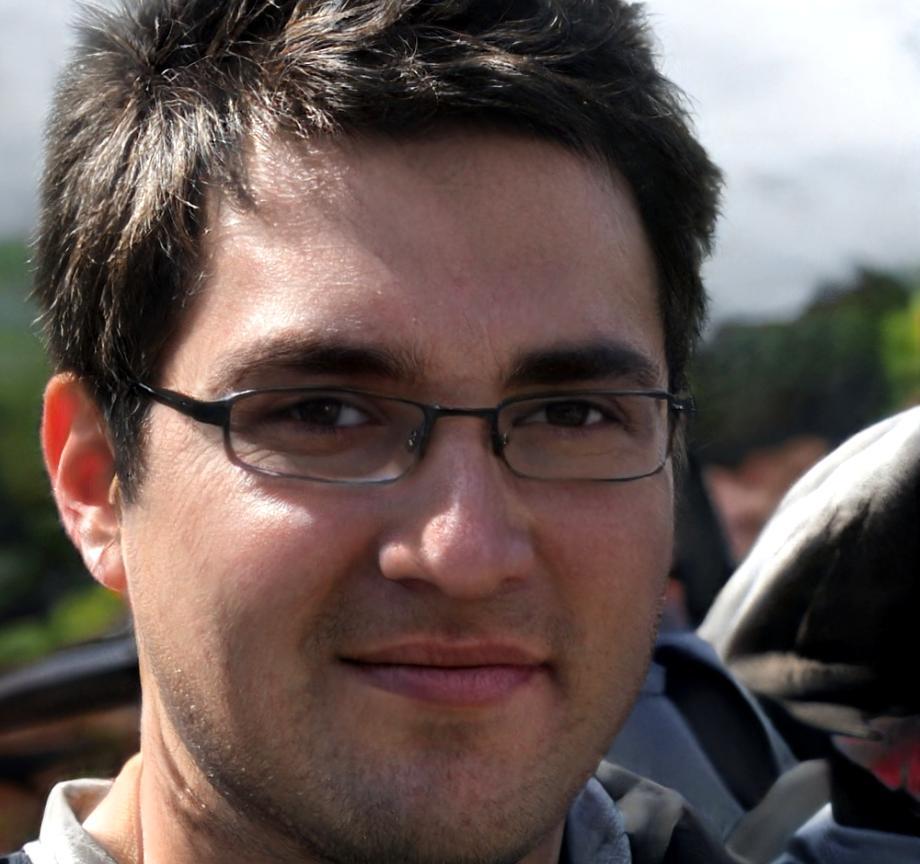 Dr. Eliseo Montaner